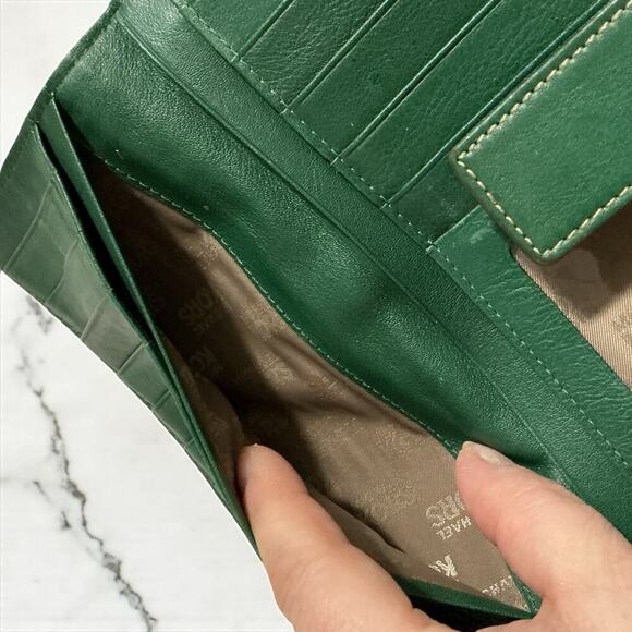 Michael Kors Monogram Green Trim Canvas Leather Wallet Clutch 7”x4” - Picture 2 of 15